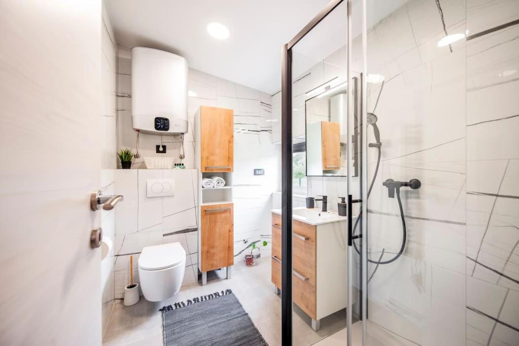 Kuca Za Odmor Toncas Vila Rovinj Exterior foto
